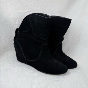 white mountain Black Suede Boots Size 10 ankle boots